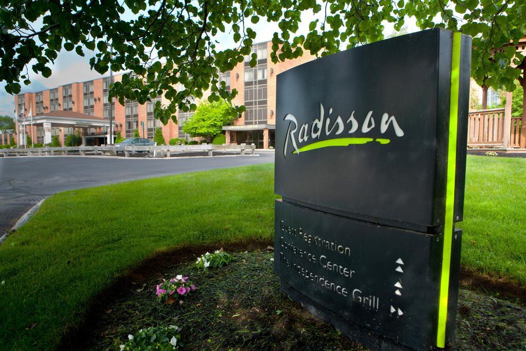 Radisson Hotel And Suites Chelmsford-Lowell Exteriér fotografie